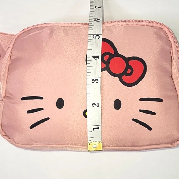 Hello Kitty Pink Fanny Pack - Picture 2 of 11